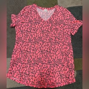 Women’s short sleeve pink shirt, size 3X, brand Lovely Melody